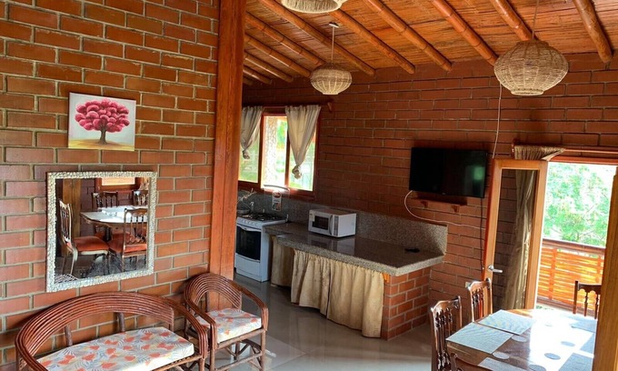 Comuna Dos Mangas Condo | Apartment with beautiful views in the mountains near the sea