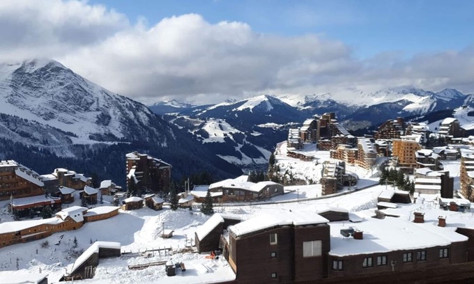 Les Prodains Apartment | Apartment with bedroom 4pers - view on mountains (ONLY BOOKING FROM SAT TO SAT)