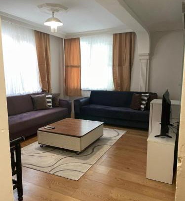 Lara Apartment | apartment with garden 9 km from the airport