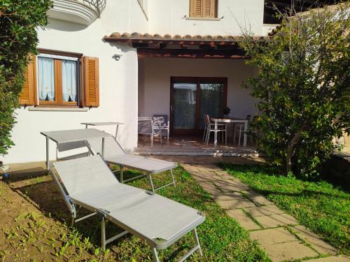 Budoni Apartment | Apartment with garden