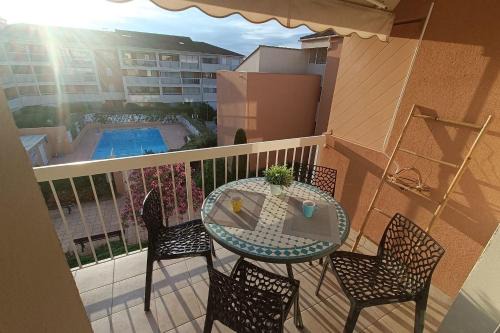 Tamaris Apartment | Apartment with pool near the beach