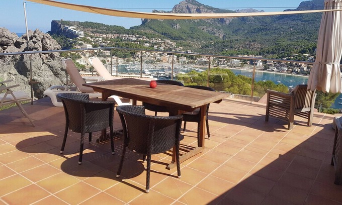 Soller House | Apartment with pool and terrace with stunning views