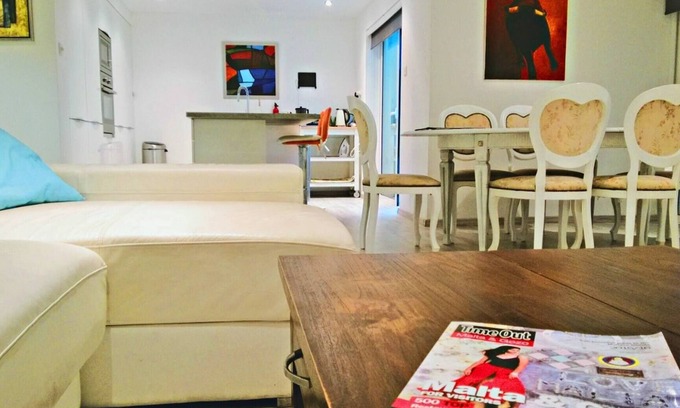 Swieqi Apartment | Apartment With Pool Near Beach In St Julians