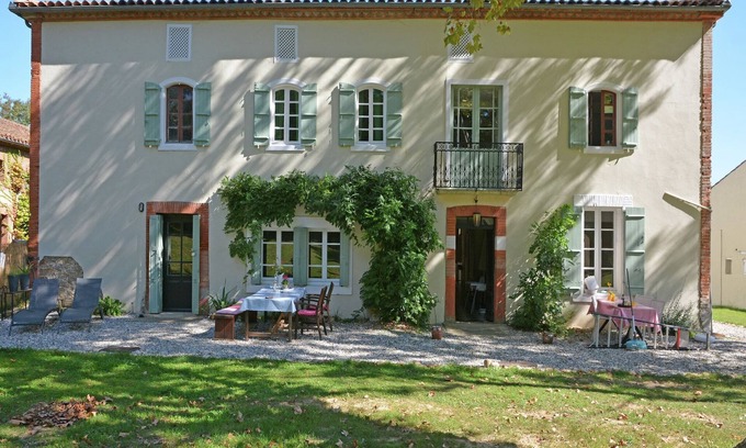 Artigat Villa | Apartment with private terrace in Artigat
