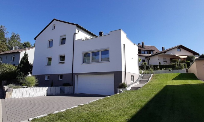 Obersulm Apartment | Apartment with roof terrace