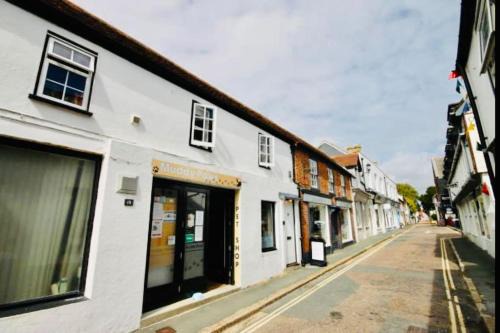 Yarmouth Apartment | Apartment with Roof Terrace - Centre of Yarmouth