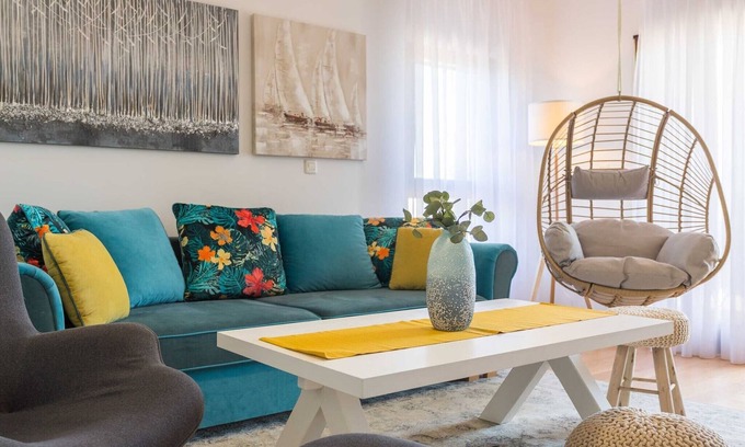 Liznjan Apartment | Apartment with shared swimming pool