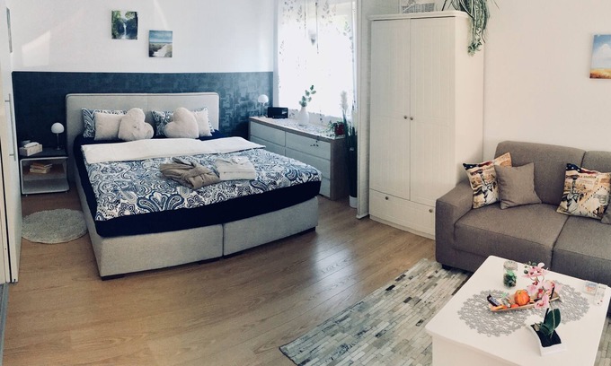 Rheinstetten Apartment | Apartment with style, at the new fair / Dm Arena Karlsruhe, 1-4 people