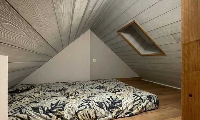 Val-du-Layon Apartment | Apartment with terrace