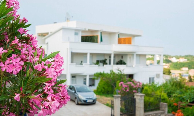 Ulcinj Apartment | apartment with three bedrooms