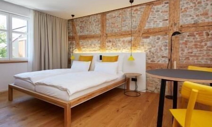 Singen Apartment | Apartment zum Dorfplatz, 26qm, 1 Wohn-/Schlafzimmer, max. 2 Personen