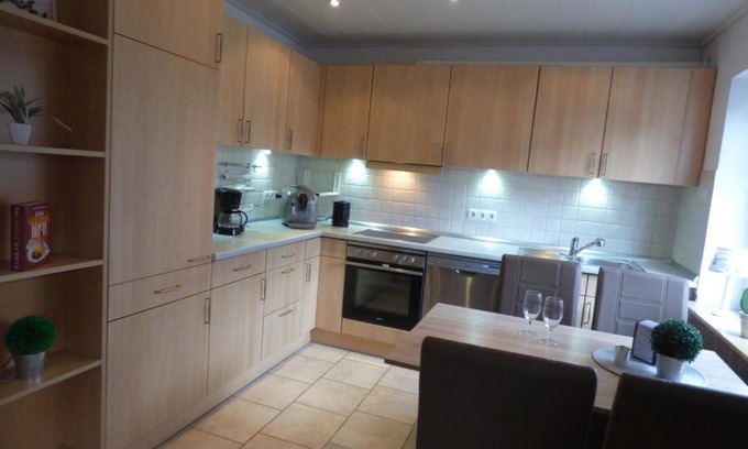 Wilhelmshaven Apartment | Apartmenthaus Geniusbank ER