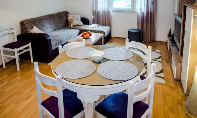 Trn Apartment | Apartments Anra