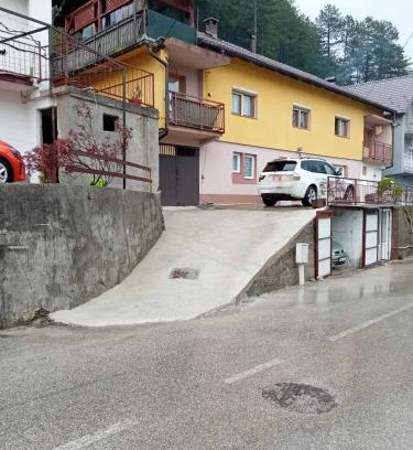Konjic Apartment | Apartments AZRA