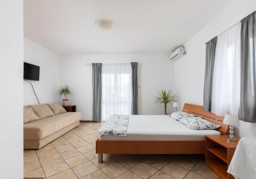 Tivat Apartment | Apartments Bojić