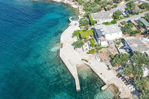 Dubrava Apartment | Apartments by the sea Cove Pjestata, Peljesac - 10236