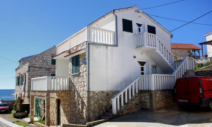 Rukavac Apartment | Apartments by the sea Rukavac, Vis - 2478
