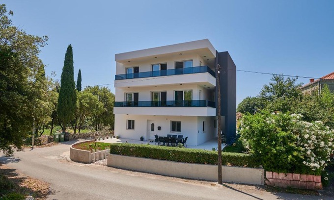 Mocici Apartment | Apartments Endji
