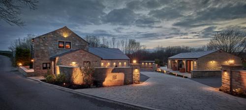 Edenfield Apartment | Apartments for two in Brand New Luxury Rural Farmhouse Escape