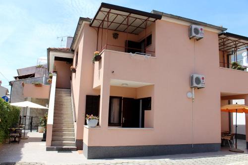 Rovinj Apartment | Apartments Garden