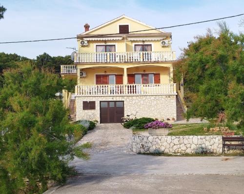 Veli Rat Apartment | Apartments Grbac Veli Rat-Seaside