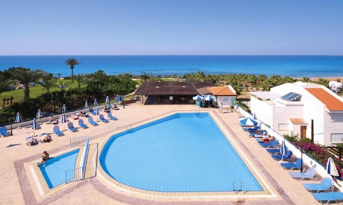 Chlorakas House | Apartments Helios Bay Hotel, Paphos in Um Paphos - 4 persons, 1 bedroom