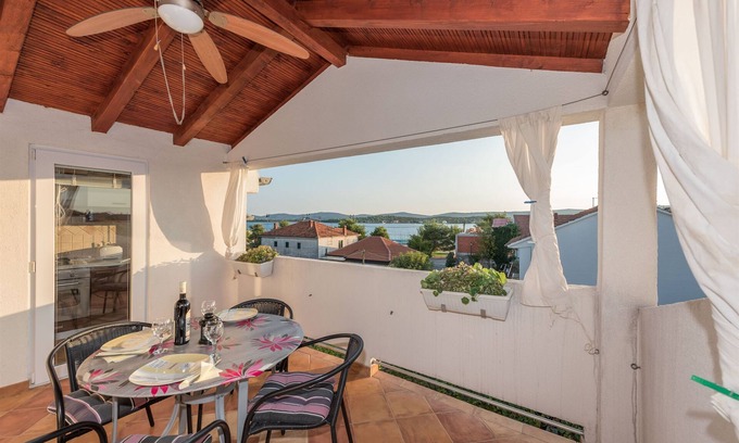 Turanj Apartment | Apartments Josip (27001-A4) - Turanj