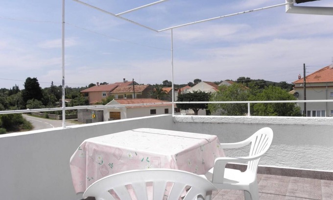 Susica Apartment | Apartments Kuce (10442-A2) - Ugljan