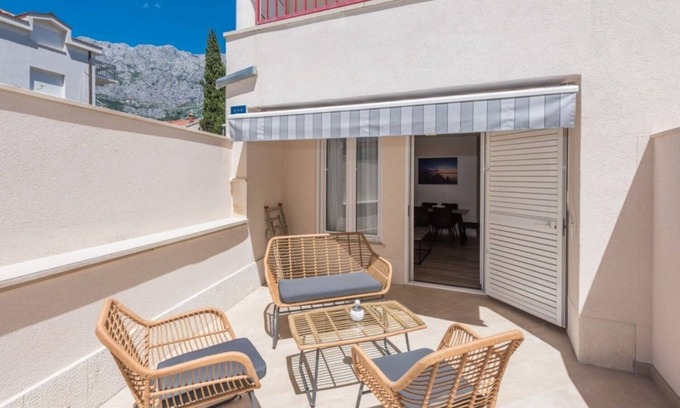 Donja luka Apartment | Apartments Mari (111891-A1) - Makarska