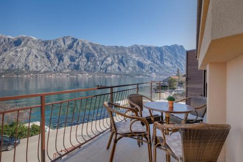 Prcanj Apartment | Apartments Pajovic