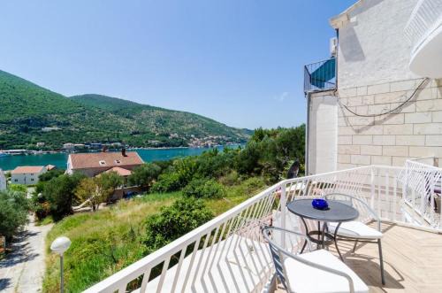 Municipality of Dubrovnik Apartment | Apartments Peco