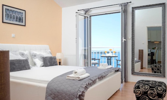 Hvar Apartment | Apartments Roso - ZF Hvar
