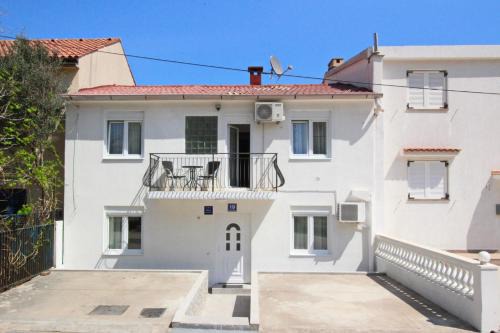 Baska House | Apartments Rozanda