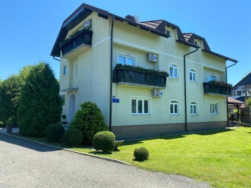 Gornji Vaganac Apartment | Apartments The Old Well