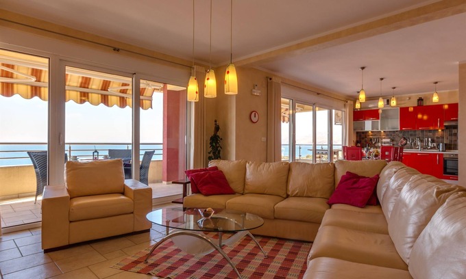 Utjeha Apartment | Apartments Utjeha (47501-A7) - Utjeha