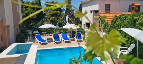 Okrug Gornji Apartment | Apartments Villa Natali - Heating Pool