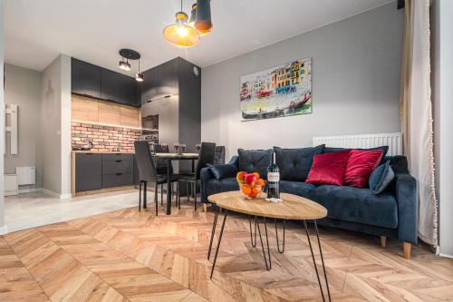 Praga Apartment | Apartments Warsaw Markowska by Noclegi Renters