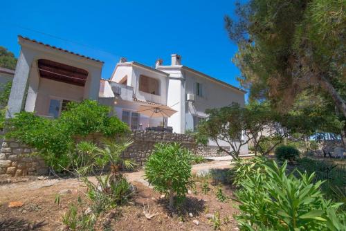 Veli Losinj Apartment | Apartments with parking space Veli Losinj, Losinj - 19700