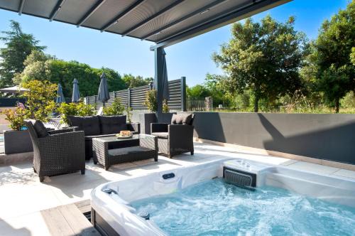 Rovinj Apartment | Apartments with private jacuzzi Garbin 1 and Garbin 2