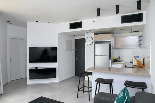 Bat Yam Apartment | Apartments4you Leonardo 17