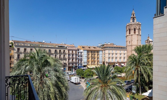 Ciutat Vella Apartment | ApartUP Reina Deluxe. WiFi y Aire acondicionado