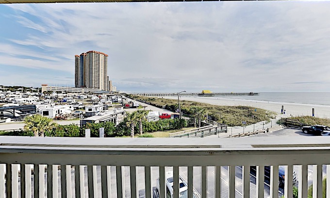 Myrtle Beach Condo | APATB IV G329 2BR 2BA Ocean View Condo near popular Shore Drive - Winter Rental Friendly