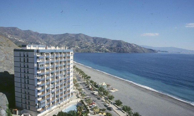 Velilla-Taramay Apartment | APCOSTAS - Almuñecar Playa