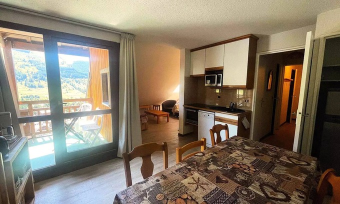 Les Deux Alpes Apartment | Apheratz Residence - Gate F57 - Nice apartment 6 people on the heights of the private parking station