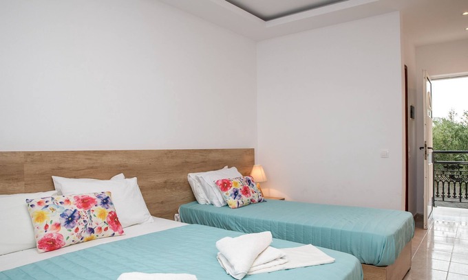 Alykes Apartment | Aphrodite Studios & Apartments - Triple Studio for 3 guests