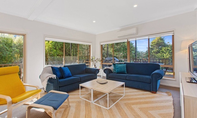 Apollo Bay House | APOLLO BAY HOLIDAY HOUSE - Spacious family house