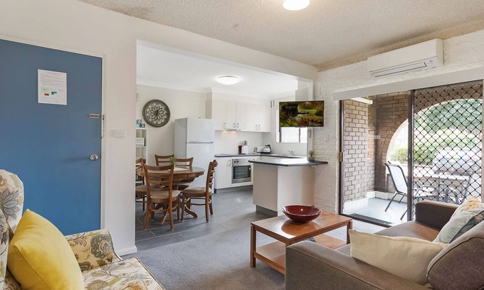 Narooma Apartment | Apollo Unit 10 - Ground Floor