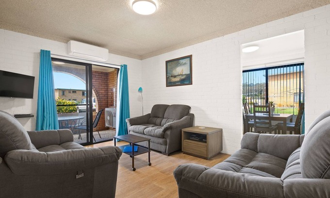 Narooma Apartment | Apollo Unit 17 - Ground Floor