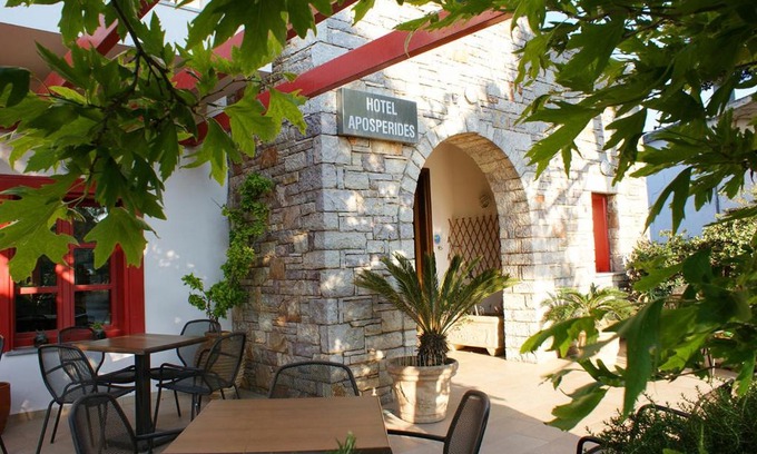Livadi Hotel | Aposperides Hotel