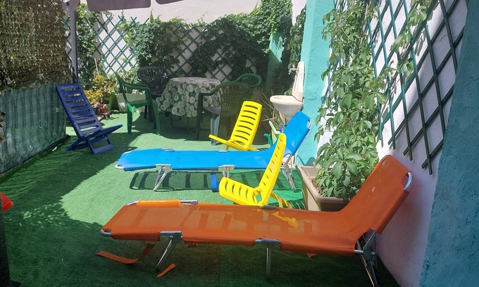 Is Mirrionis Apartment | App. Bijou iun: Q7105 Between St. Michael's Hill Park and M.Claro Park